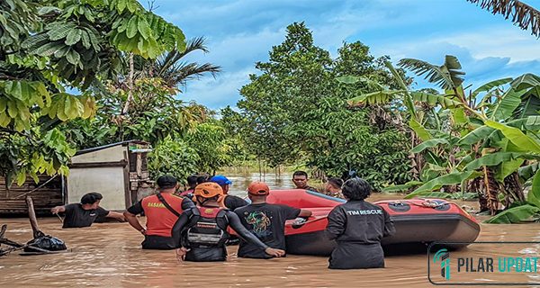 Banjir Bandang di Padang Makin Meluas