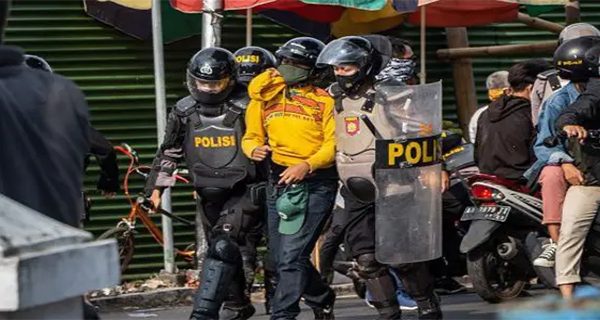 KUHAP Baru Memicu Kontroversi Polisi Bisa Menahan Sebelum Ada Kejahatan Tegas