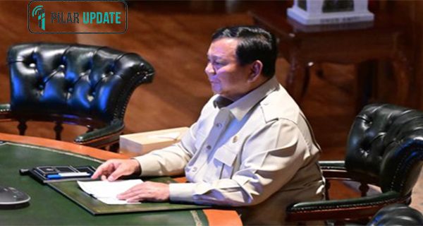 Prabowo Rapat Bareng Bahlil Cs di Hambalang Siang-Malam, Bahas Apa?