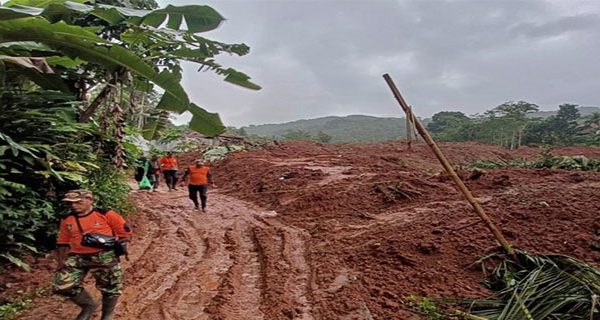 Tragedi Longsor di Jawa Tengah Kulminasi Pencarian Korban