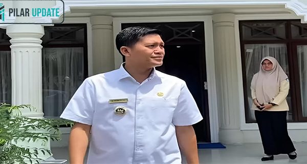 Bupati Aceh Selatan Minta Maaf Usai Umrah Saat Banjir
